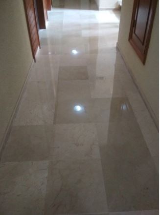 Pulido y cristalizado de mármol en Jerez de la Frontera - Brillo profesional de alta calidad